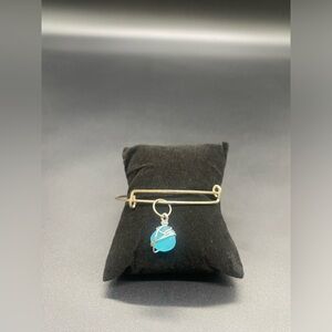 Item 930 Ocean Breeze Gem Bracelet